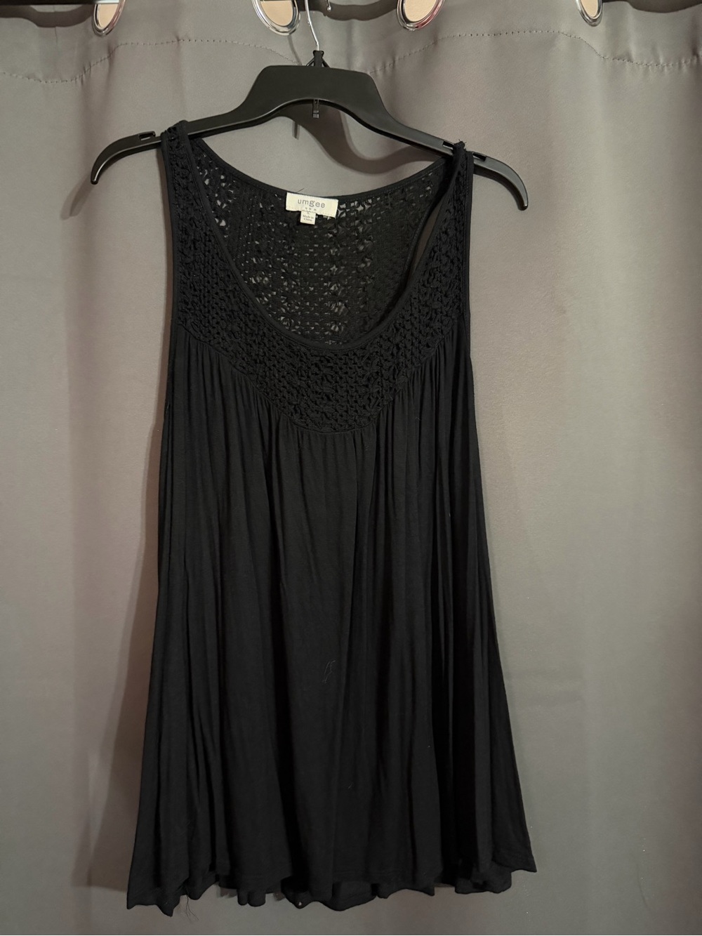 Umgee Black Crochet Yoke Sleeveless Swing Tank